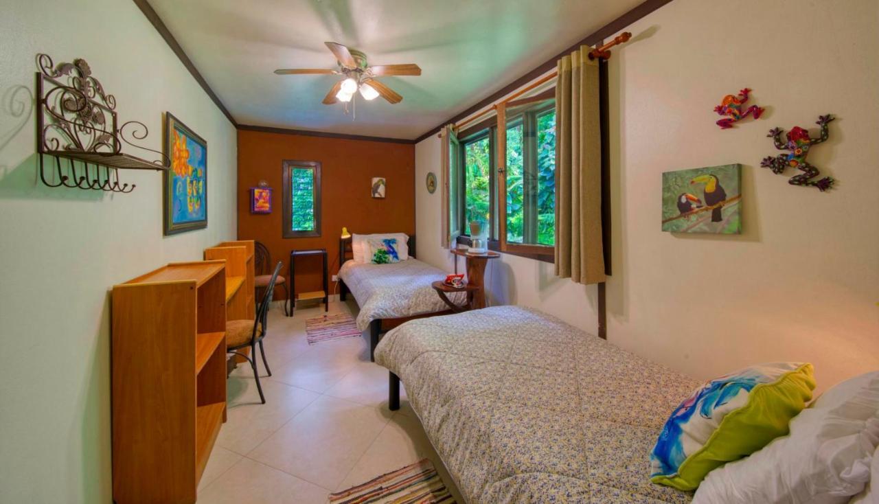 Lucky Bug Bed And Breakfast Nuevo Arenal Exteriér fotografie